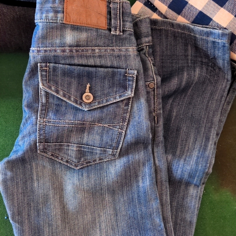 jeans